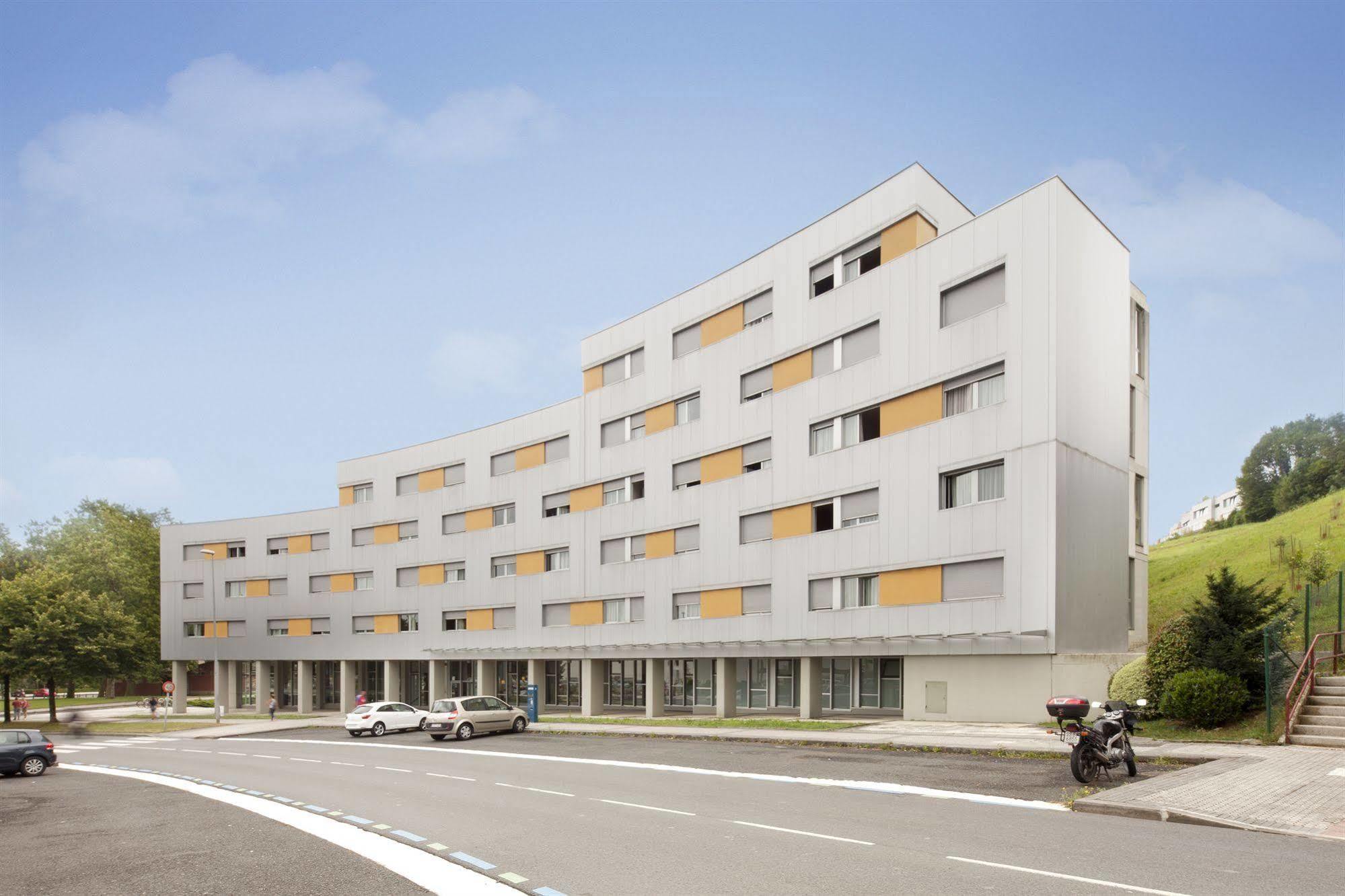 Residencia Universitaria Resa Manuel Agud Querol San Sebastian Luaran gambar